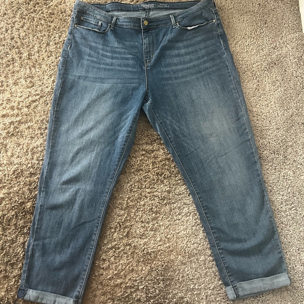 Signature by Levi Strauss Slim Cuffed Jeans